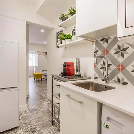 Διαμέρισμα Steps *